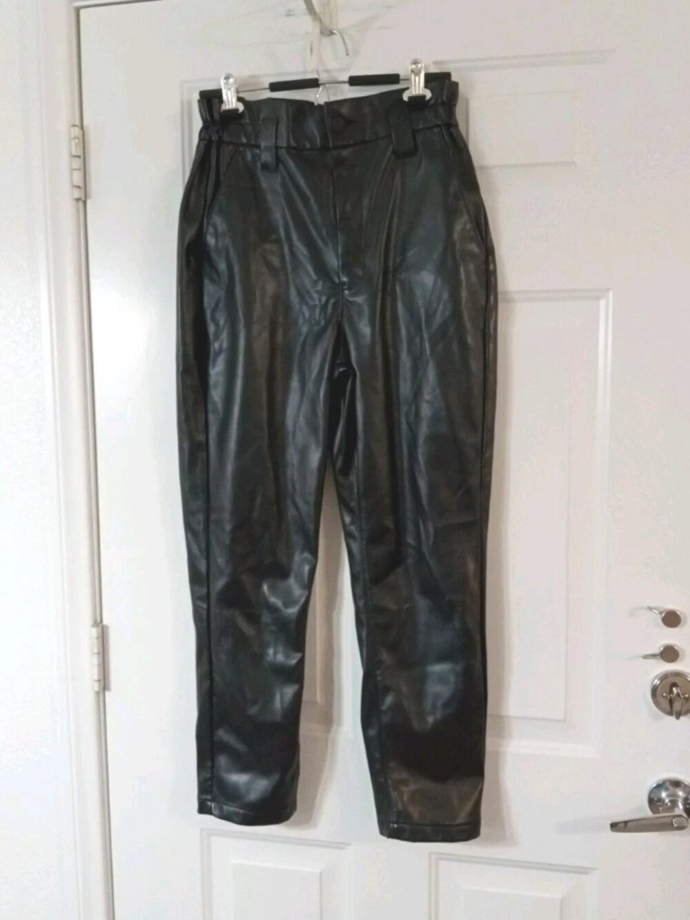 Express Womens Sz 10R Polyester Black Faux Leather Pants Ankle Super High Rise